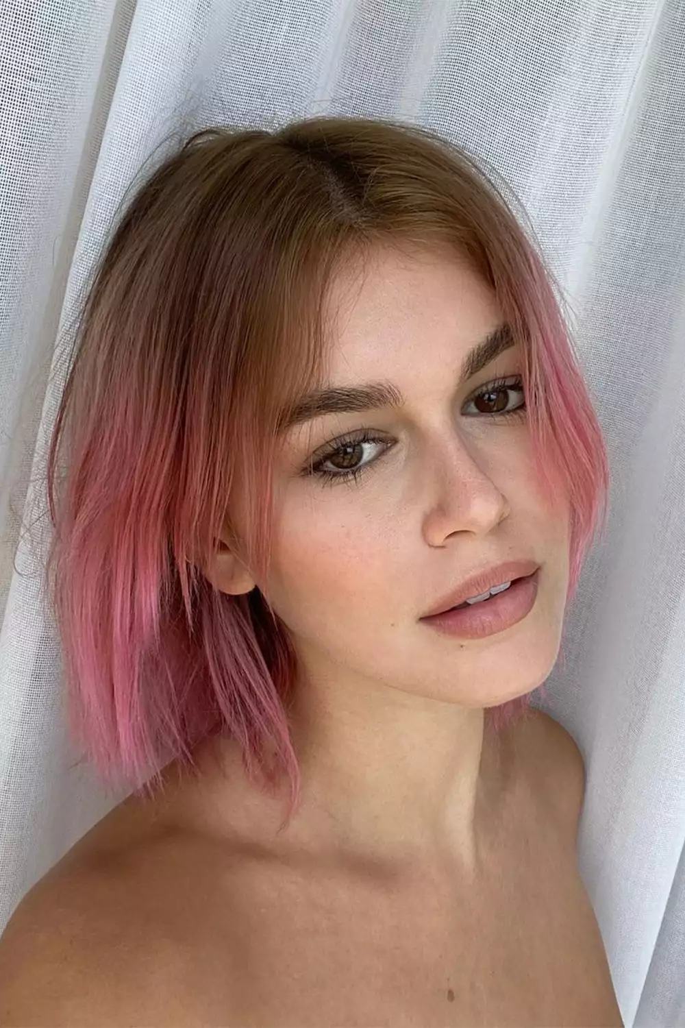 Two toned short hair