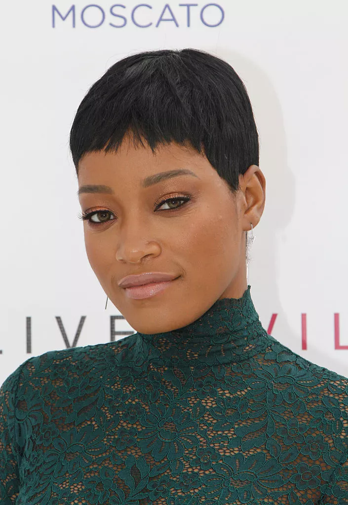90s style short hair with bangs